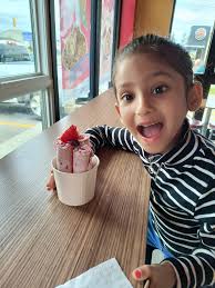 Frostnrolls ice cream rolls flavors and experience