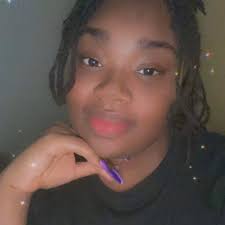 I love me some Nee Nee, but why are they so pressed with Kandi? She's not  even thinking about them, let that girl live