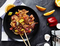 Panaskan 4 sdm minyak dengan api kecil, tuang adonan telur, balikkan, masak hingga matang merata. Tak Hanya Saus Cabai 5 Jenis Saus Ini Cocok Untuk Ayam Goreng Tepung Kumparan Com
