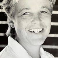 Eliza Wolfe's Instagram, Twitter & Facebook