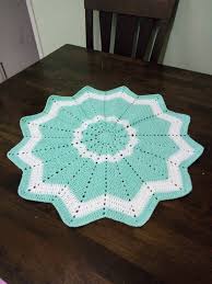Assalamualaikum sodara seperjuangan, gimana kabarnya baik, alhamdulillah. Mengait Alas Meja Bintang Crochet