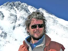 Lincoln Hall Mountaineer Who Miraculously Survived A Night Left For Dead On Everest The Independent The Independent