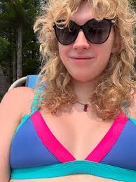 Kara Augustine (@redlipclassickara) • Instagram photos and videos