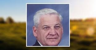 Carol Nowacki's Instagram, Twitter & Facebook