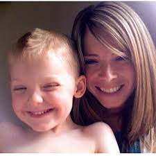 Angie Gue (@angiegue)