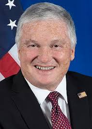 Adrian zuckerman, care este născut în românia, este din 17 decembrie 2019 ambasadorul sua în țara noastră. File Adrian Zuckerman Official Photo Cropped Jpg Wikimedia Commons