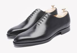 Découvrez la collection actuelle hommes et femmes dans la boutique en ligne officielle. Comment S Habiller Quand On Est Invite A Un Mariage Conseils Homme