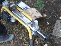 Electric wood splitters after the industrial revolution, there is not a single thing which has not gone through the transformation. Ryobi 4 Ton Log Splitter Youtube