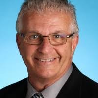 Dennis Midgett's Instagram, Twitter & Facebook