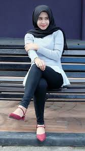Paid promote mulai 20k on instagram: Foto Dan Biodata Janda Muslimah Cari Suami Oktober Dapatkan Foto Alamat No Hp Serta Biodata Janda Muslimah Cari Su Beautiful Hijab Muslim Girls Girl Hijab
