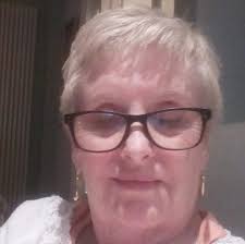 Is repetition in TV viewing a dementia symptom?