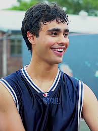 Heartbreak High Edit featuring Malakai Mitchell and Cash