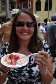 Good 'Taste': Event brings out gourmets and gourmands