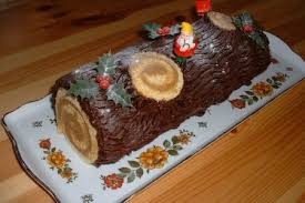 La bûche roulée chocolat noisette ! Buche De Noel Rapide Et Facile Recette Par Espace Recette