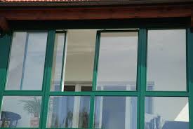 Balkonverglasung Zum Schieben Schiebeverglasung Schiebefenster Wintergarten Fenster Und Turen