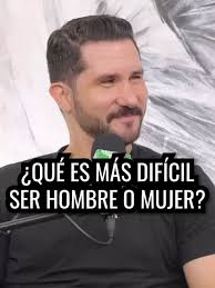 Henry Parada (@tufilosofiaylamia)