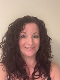 Recommendations for curly hair stylists in the area