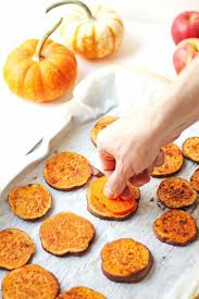 1001 Recettes Effrayantes Pour Un Repas D Halloween Monstrueusement Gourmand Repas Halloween Recette Culinaire
