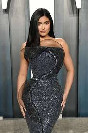 As of october 2020, kim is assessed to be valued at $780 million, as per forbes. 4tyozzlc3tcetm