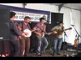 We Banjo 3 At 2012 Milwaukee Irish Fest Irishmusic Banjo Irish Fest Irish Music Banjo