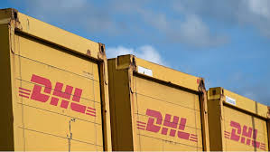 Mecklenburg-Vorpommern: Gift-Alarm in DHL-Logistikzentrum – Polizei riegelt Gelände ab - Video — WELT