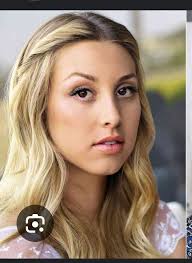 Horton's pitching performance compared to Kerry Wood