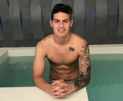 Were it not for carlo ancelotti being in charge at everton, there was no way that james rodriguez would ever have landed up on merseyside in the royal blue jersey. James Rodriguez Feiert 27 Geburtstag In Madrid Real Total