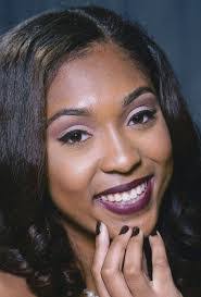 Blair Robbins's Instagram, Twitter & Facebook