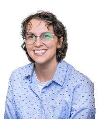 Carla Felton's Instagram, Twitter & Facebook