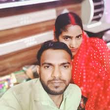 100% sweet, delicious honey from the mountains of Spain. Forever Bee Honey®  is the perfect natural sweetener for yogurt, tea, oatmeal or any other  snack. You can even add it to your