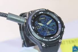 Koleksi terbaru jam tangan lelaki terkini 2012 ( code hjk01). Casio Hadir Dengan Jam Tangan Pintar Baru Menjalankan Android Wear 2 0 Amanz