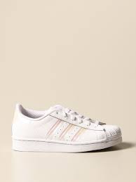 Die optimalen schuhe für kinder sollen den kleinen füßen halt bieten, ihre bewegungsfreiheit nicht kinder wollen, dass ihre schuhe cool aussehen. Adidas Originals Outlet Schuhe Kinder Schuhe Adidas Originals Kinder Weiss Schuhe Adidas Originals Fw8282 Giglio De