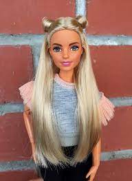 A medium length may set some restrictions on variability of hairstyles, since some 'dos really look more advantageous on longer lengths. Marionalayna Barbie Doll Hairstyles Barbie Hairstyle Barbie Model