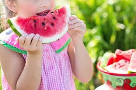 Wieviel wiegt ein herzschlag (akustik). Wassermelone Kalorien Vitamine Anbau Rezepte Gesundheit De