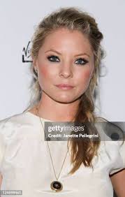 64 Photos & High Res Pictures