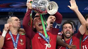 Erleben sie das euro fußball spiel zwischen portugal und frankreich live mit berichterstattung von eurosport. Ruckblick Auf Die Em 2016 Portugal Ist Europameister Br24 Br De