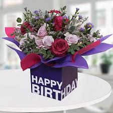 Birthday Flowers For Someone Special In Uae In 2020 Birthday Flowers Bouquet Birthday Flower Delivery Birthday Flowers