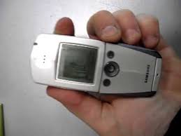 Samsung n400 pininfarina - YouTube