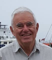 Robert Huckle's Instagram, Twitter & Facebook