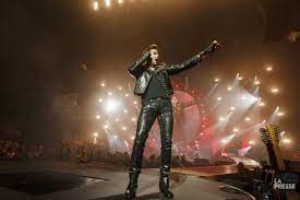 De la musique avant toute chose, et pour cela préfère l'impair. Queen Et Adam Lambert Explosion Et Nostalgie La Presse