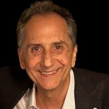 Robert Wheless's Instagram, Twitter & Facebook