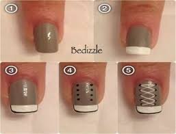 طرق الرسم على الاظافر بالمناكير بخطوات سهله بالصور حوريات converse nails sneaker nails nail art