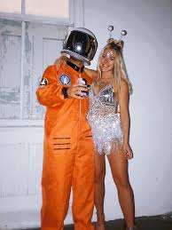 Kid's white astronaut suit costume. Bff Halloween Costumes Attractive Halloween Costumes For Best Friends