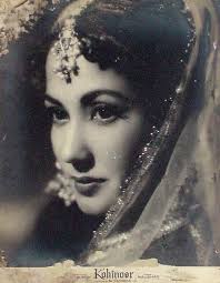 Ayesha Alim (ayeshaa899)