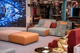 Le Nostre Aziende Sono Sempre Le Piu Ricercate Il Programma Grande Fratello Ha Voluto Si Che Nella Casa Ci Fossero I Divani Egoitalia Home Decor Decor Home