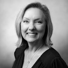 Marilee Davis's Instagram, Twitter & Facebook