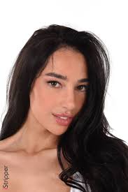 Kama Oxi in Ready For Our Date from iStripper - Brdteengal