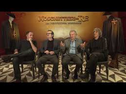 Da oggi nelle sale moschettieri del re, la rivisitazione del classico di dumas con un quartetto d'eccezione: Moschettieri Del Re La Penultima Missione Il Nostro Incontro Con Giovanni Veronesi E Il Cast Cinema Badtaste It