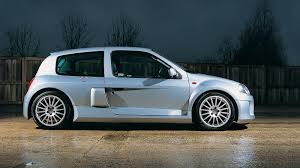 87.0 x 82.6 mm cylinders: Renault Sport Clio V6 Review History Prices And Specs Evo