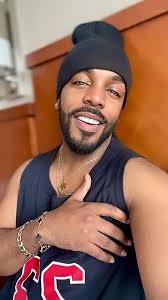 Would you rather a hotel or Airbnb in Dubai, why or why not?